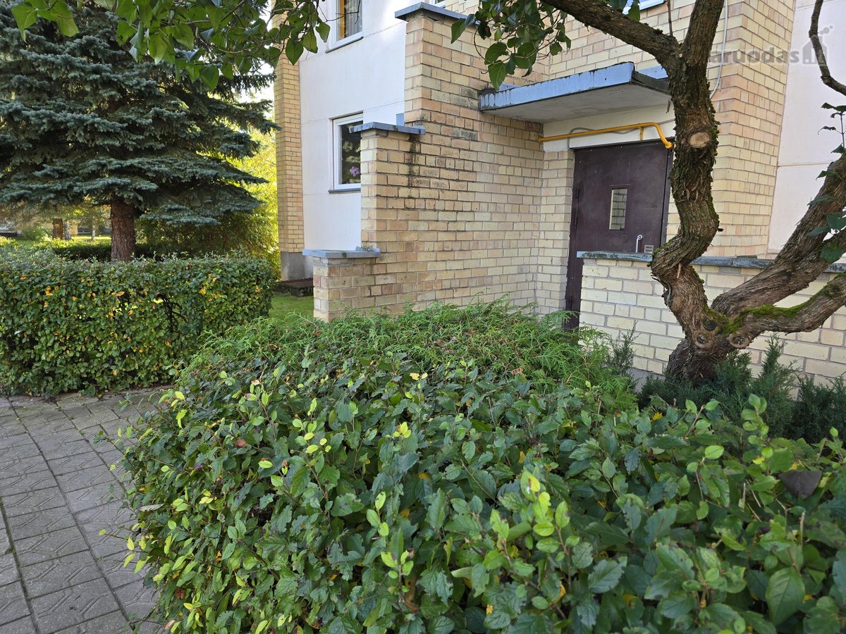 Parduodame šviesų ir jaukų 2 kambarių butą - nuotraukos Nr. 2