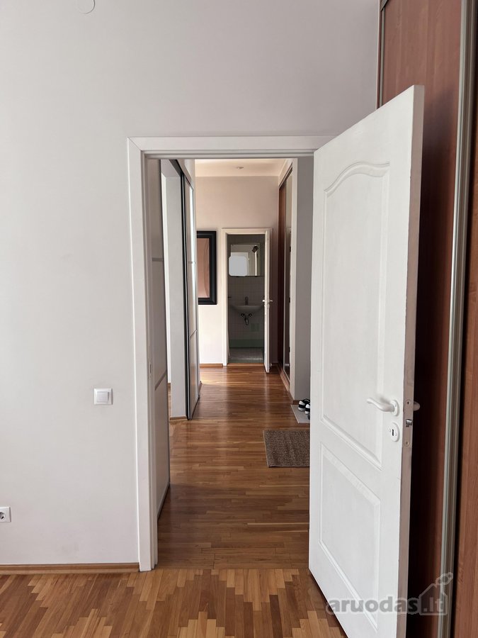 Išnuomojamas šviesus ir jaukus 2 kambarių - nuotraukos Nr. 5