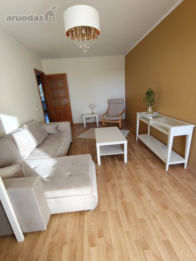 Išnuomojamas tvarkingas, jaukus ir pilnai - nuotraukos Nr. 2