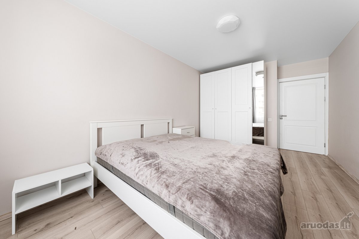 Parduodamas 89,49 m², labai erdvus 3 kambarių - nuotraukos Nr. 12