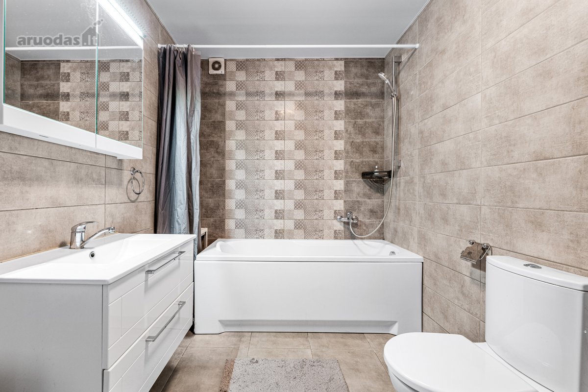 Parduodamas 89,49 m², labai erdvus 3 kambarių - nuotraukos Nr. 19