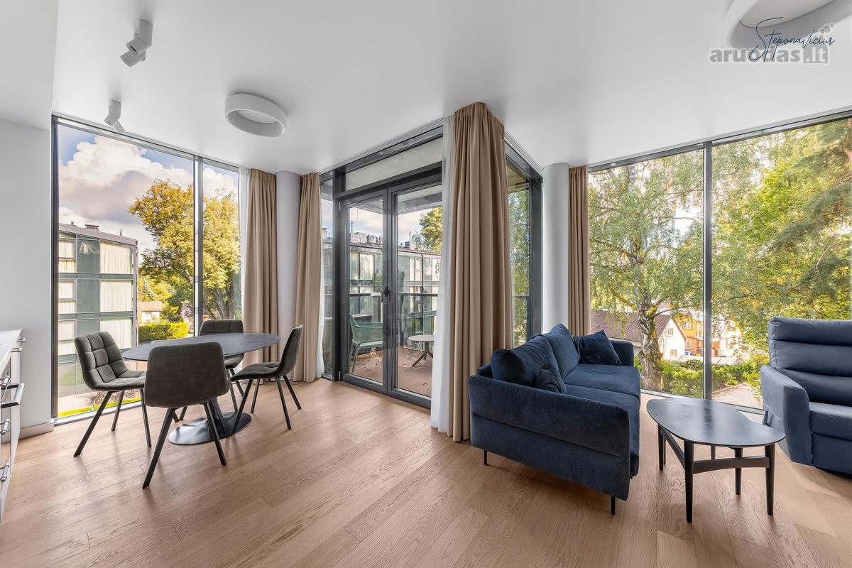 Parduodamas erdvus 65 m² butas vienoje - nuotraukos Nr. 2