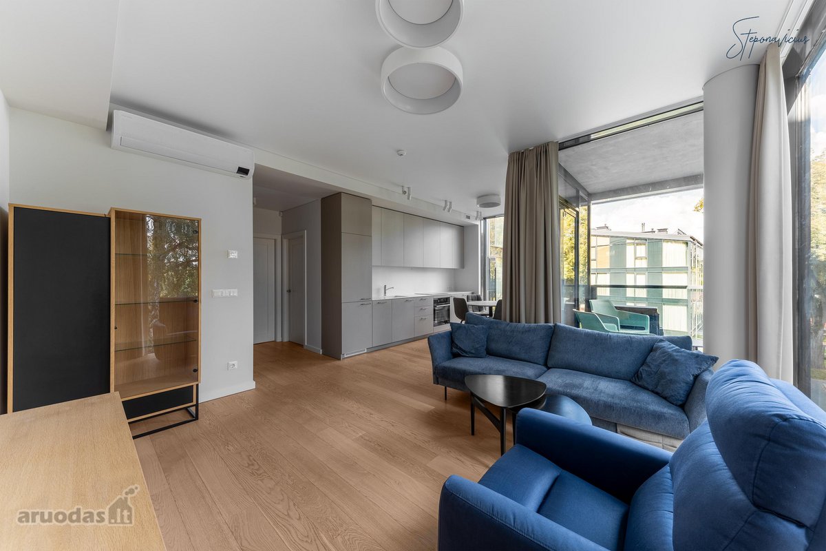 Parduodamas erdvus 65 m² butas vienoje - nuotraukos Nr. 3
