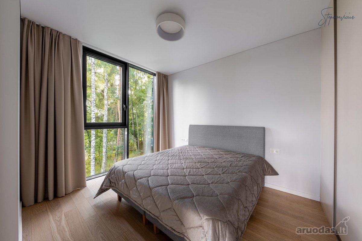 Parduodamas erdvus 65 m² butas vienoje - nuotraukos Nr. 6