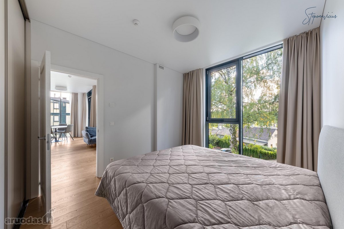 Parduodamas erdvus 65 m² butas vienoje - nuotraukos Nr. 7