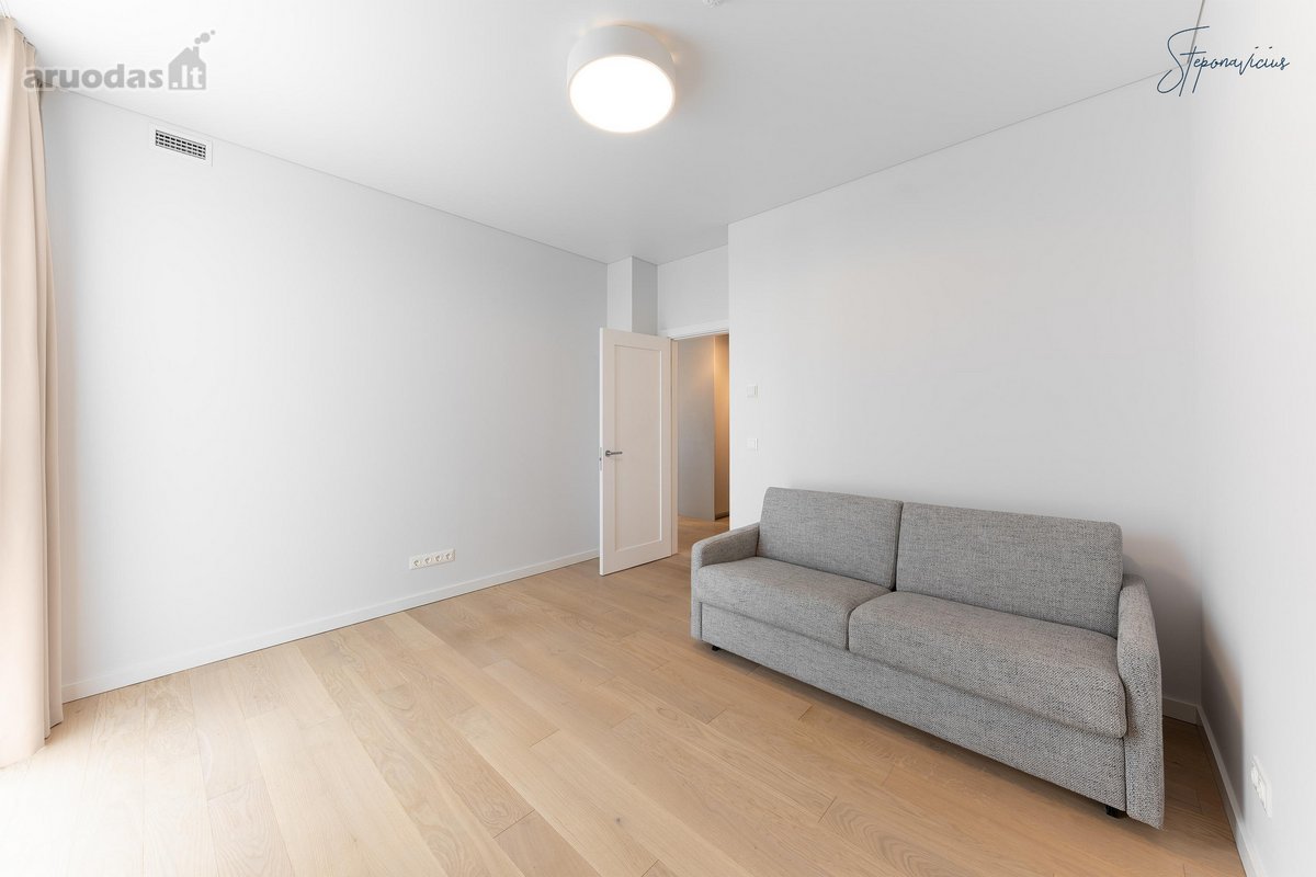 Parduodamas erdvus 65 m² butas vienoje - nuotraukos Nr. 8