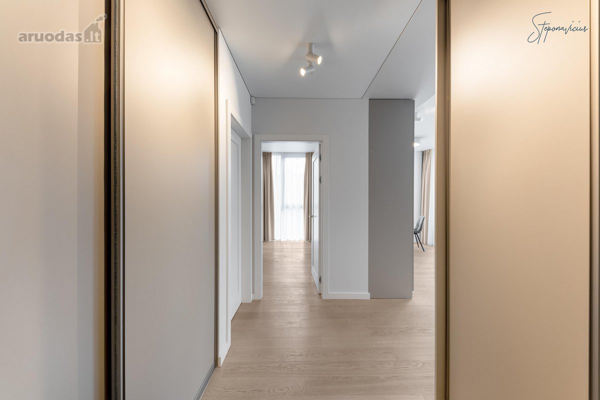 Parduodamas erdvus 65 m² butas vienoje - nuotraukos Nr. 11