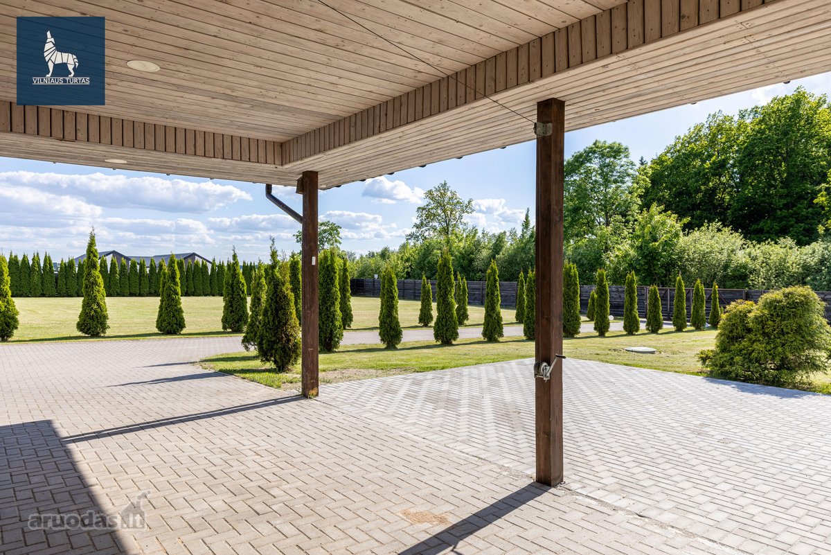 Parduodama išskirtinė, išpuoselėta sodyba - nuotraukos Nr. 17