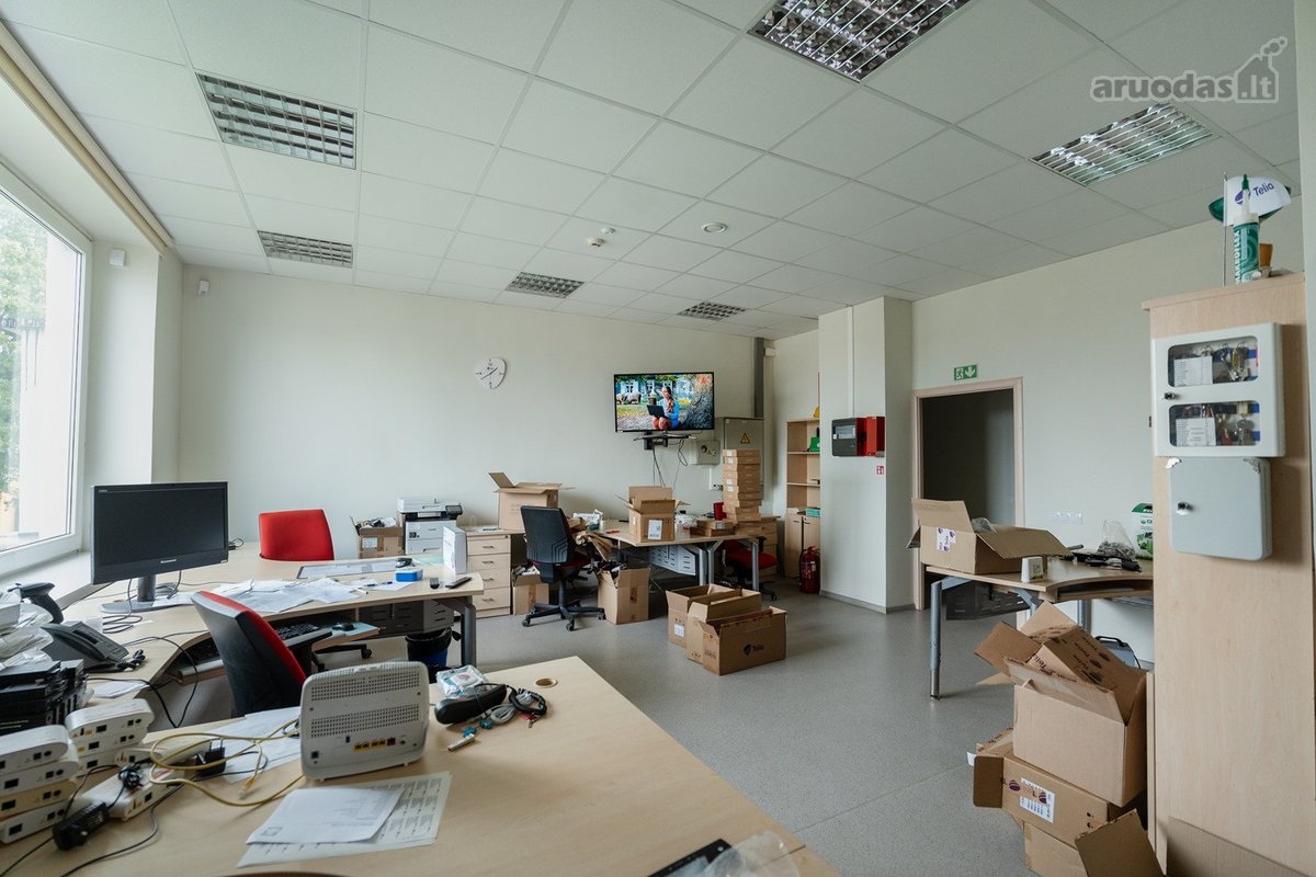 Parduodama dalis Pastato - Administracinio - nuotraukos Nr. 13