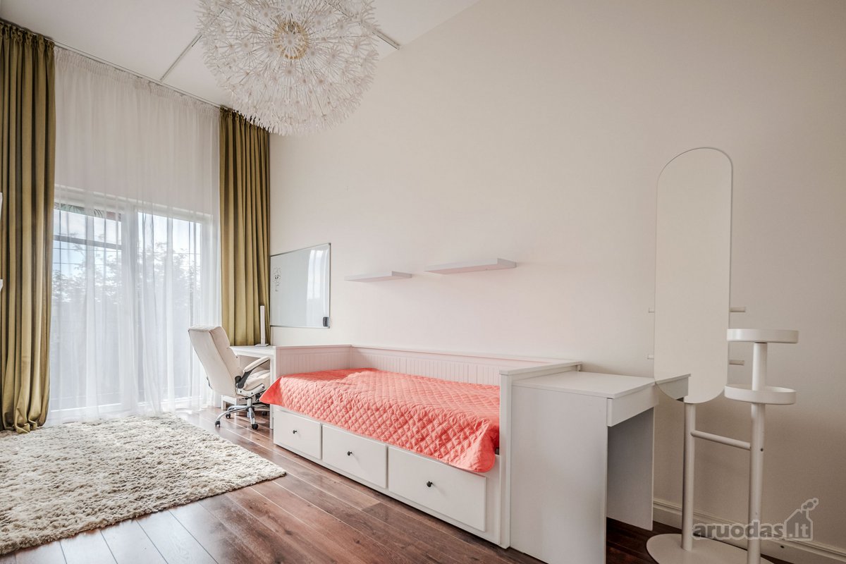 Erdvus 4 Kambarių Kotedžas Medelyno G.  - nuotraukos Nr. 20