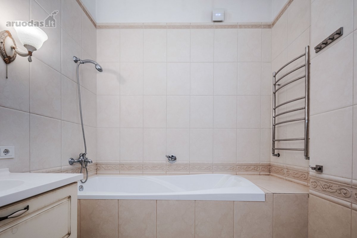 Erdvus 4 Kambarių Kotedžas Medelyno G.  - nuotraukos Nr. 27