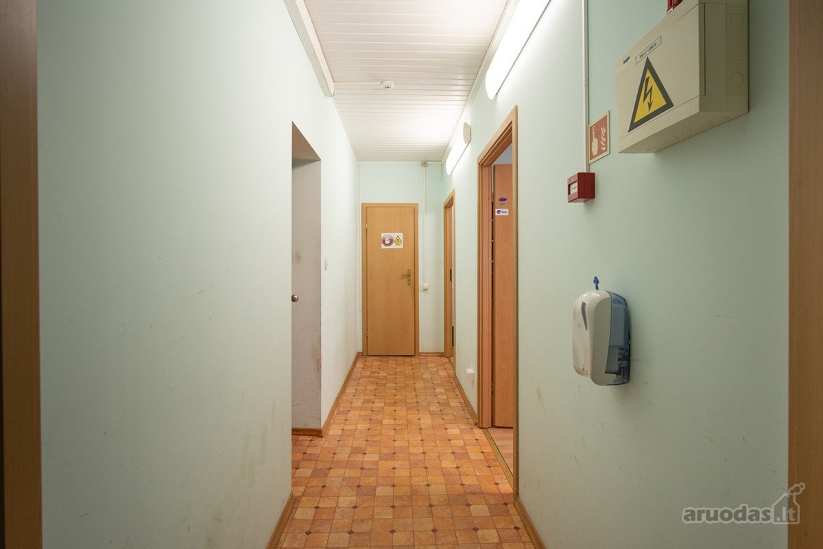 Parduodama Administracinio pastato dalis (256 - nuotraukos Nr. 8