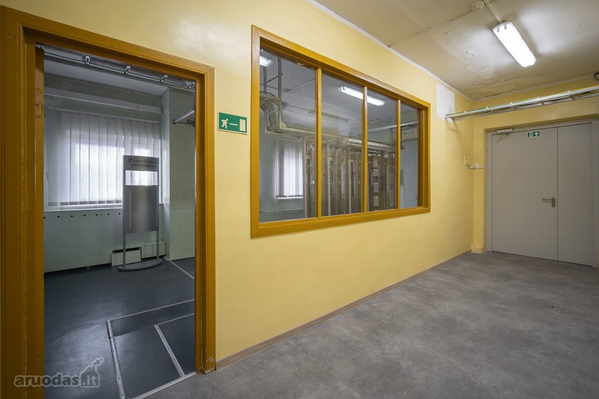 Parduodama Administracinio pastato dalis (256 - nuotraukos Nr. 16