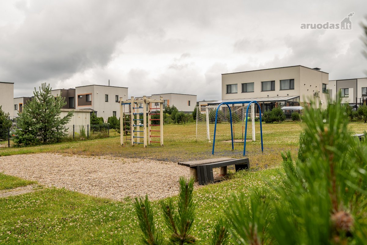 Parduodamas pilnai įrengtas 115 m² kotedžas - nuotraukos Nr. 33