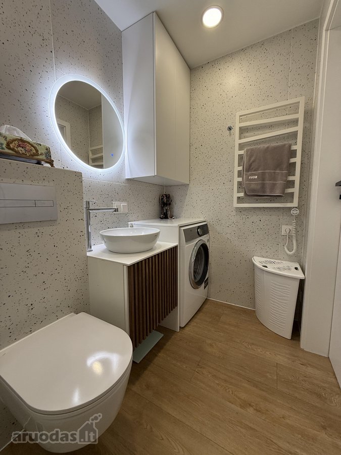 Nuomojamas jaukus ir erdvus, dviejų kambarių - nuotraukos Nr. 8