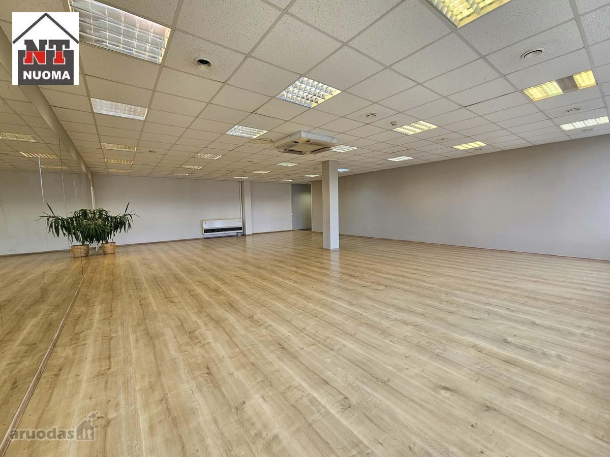 Nuomojamos 135 m2 patalpos tinkančios - nuotraukos Nr. 2