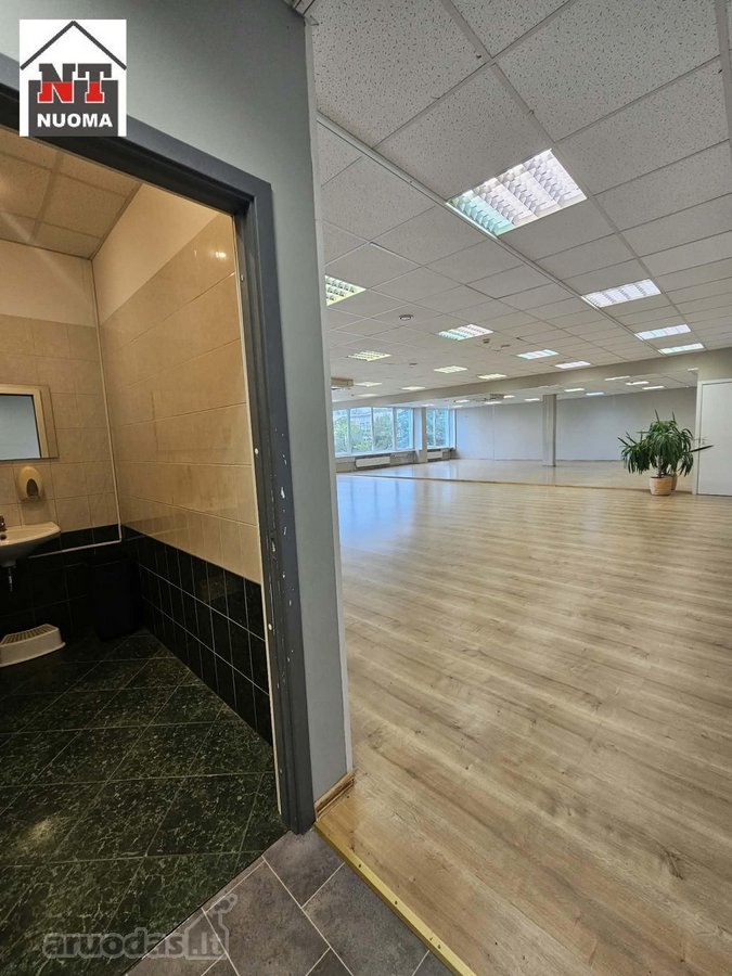 Nuomojamos 135 m2 patalpos tinkančios - nuotraukos Nr. 5