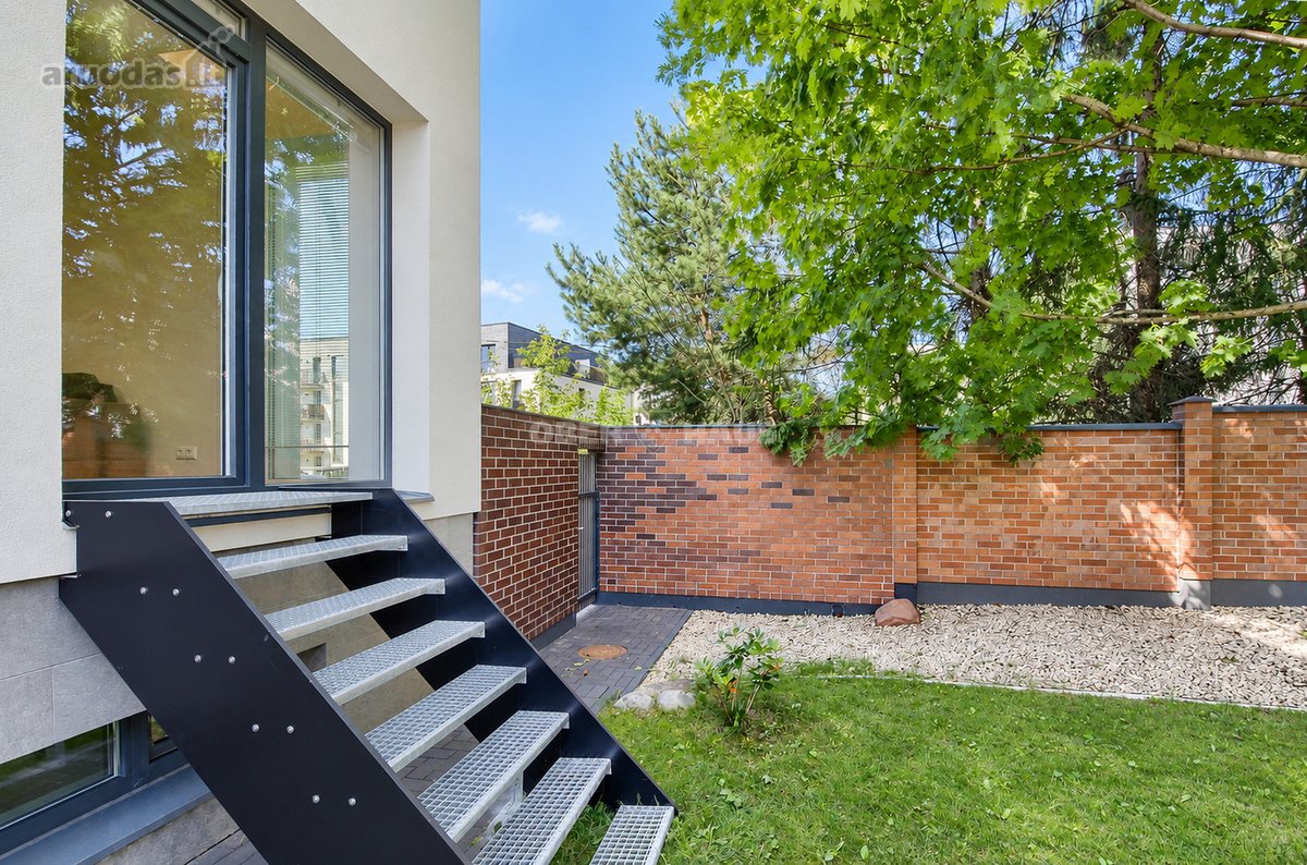 Bright And Stylish 4-room House For Rent In - nuotraukos Nr. 3