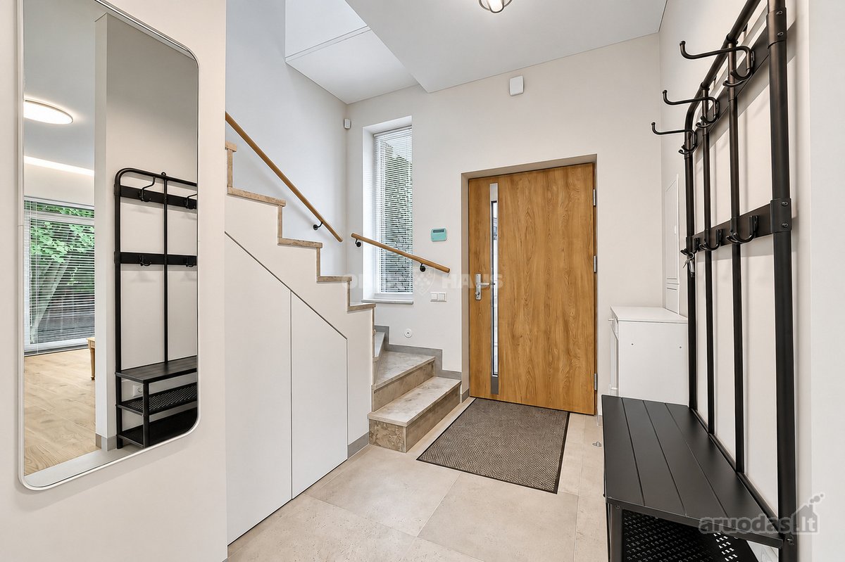 Bright And Stylish 4-room House For Rent In - nuotraukos Nr. 8