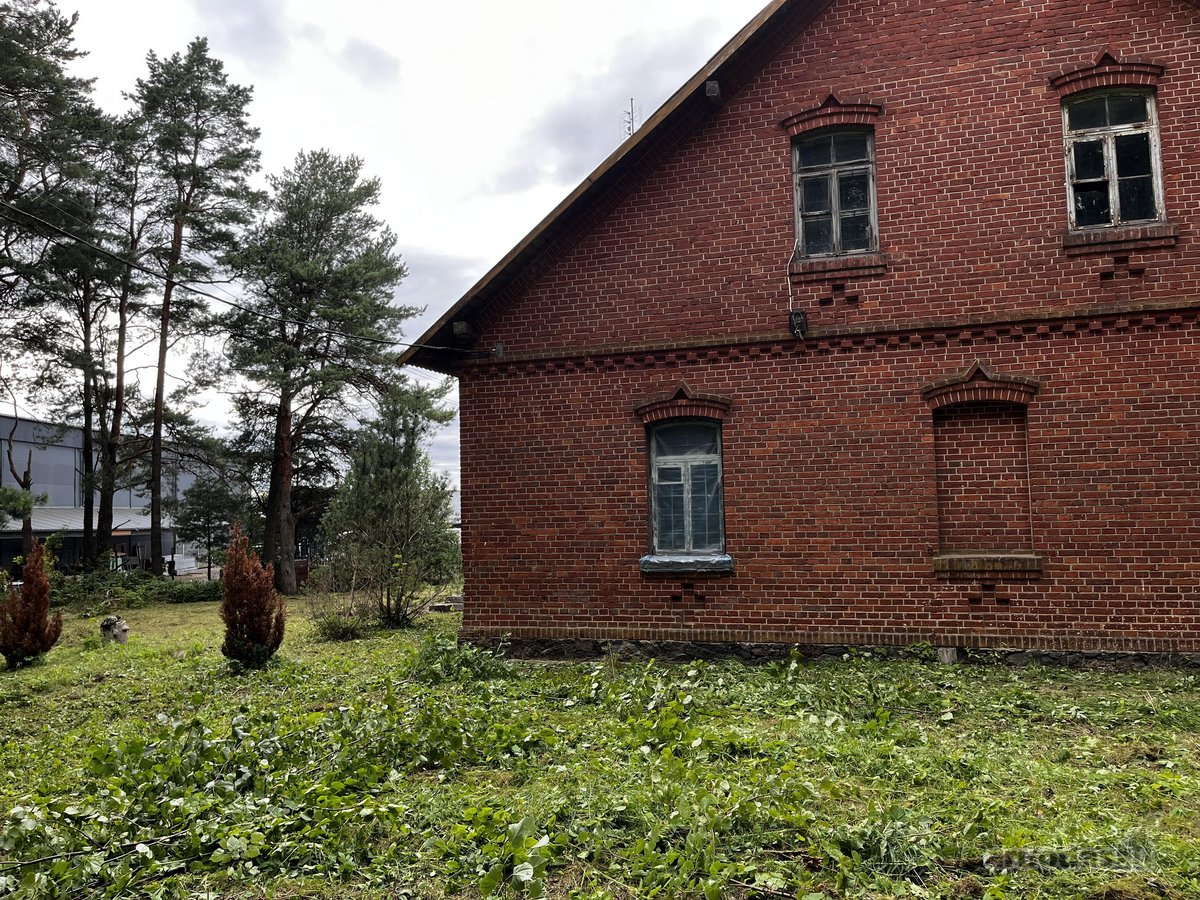 493 m² pastatas + 38 a sklypas, 8 km nuo - nuotraukos Nr. 5