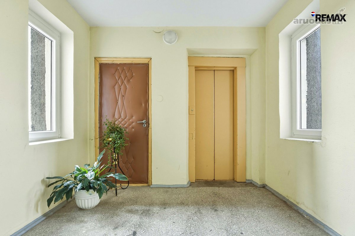 Parduodamas Erdvus Trijų Kambarių Butas - nuotraukos Nr. 21