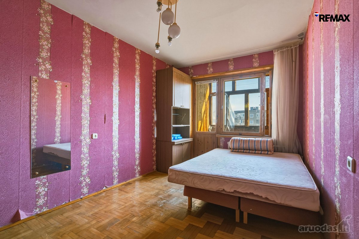 Parduodamas Erdvus Trijų Kambarių Butas - nuotraukos Nr. 13