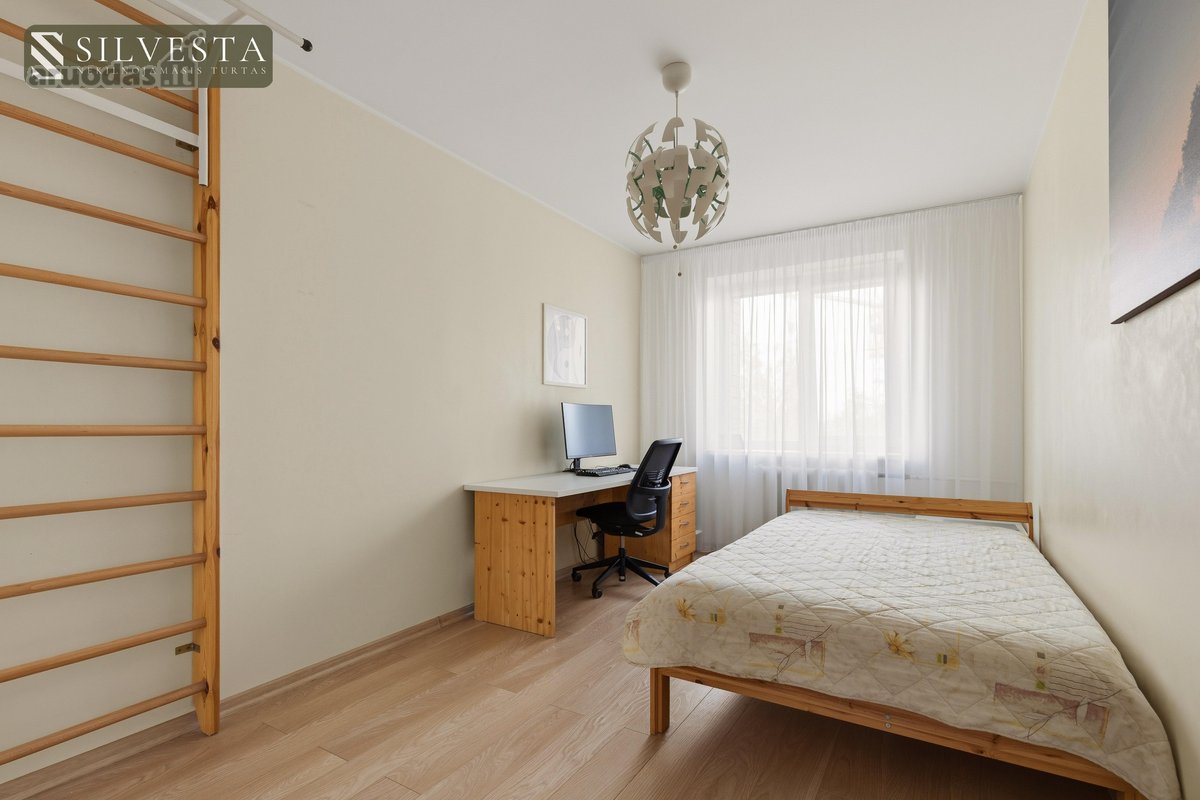 Parduodamas Erdvus 5 Kambarių Butas Per Du - nuotraukos Nr. 27