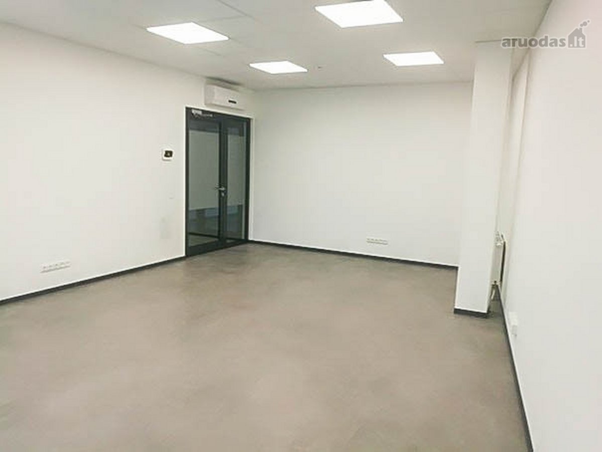 Nuomojame 41 kv.m. patalpas verslo centre - nuotraukos Nr. 3