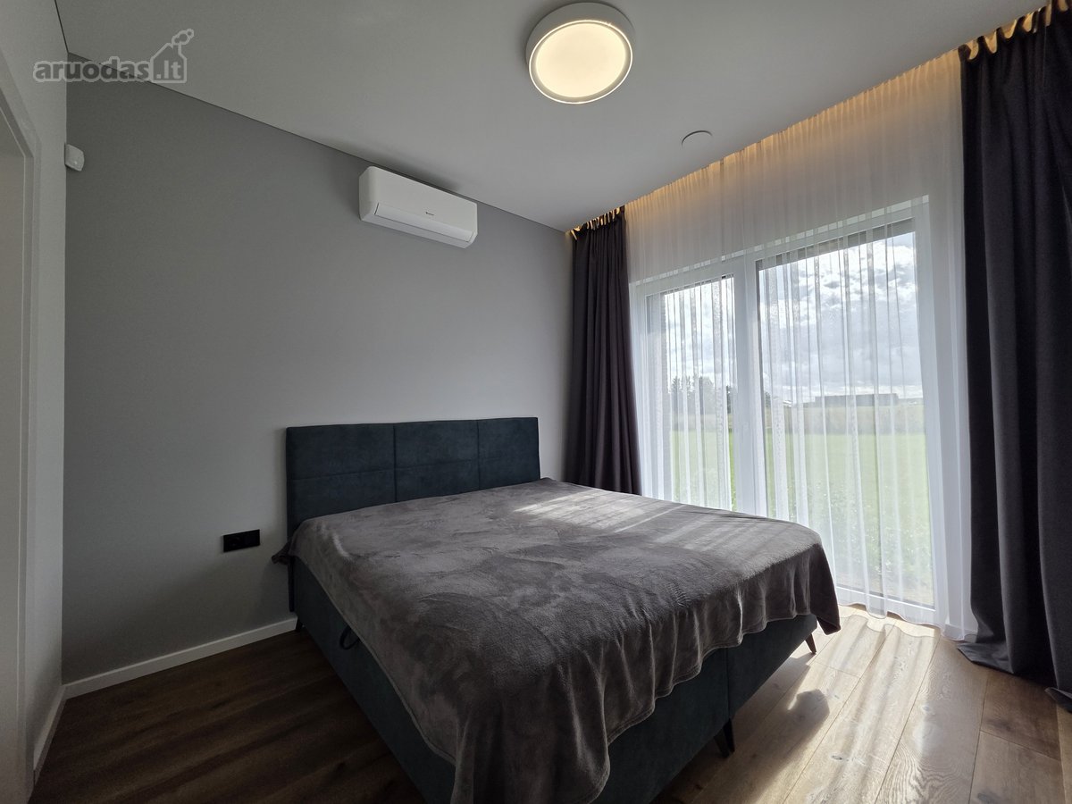 * Parduodamas Labai Jaukus, Erdvios Svetainės - nuotraukos Nr. 29