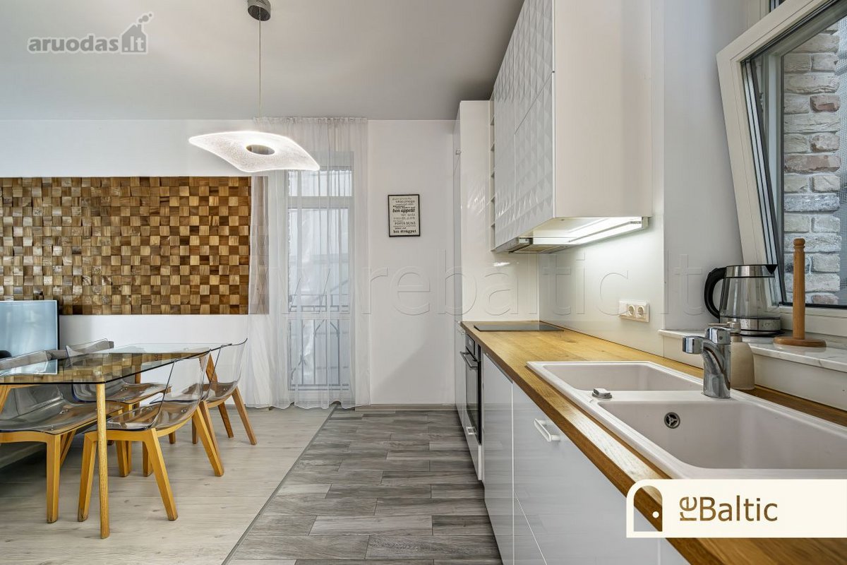 Stilingas dviejų kambarių butas prestižiniame - nuotraukos Nr. 15