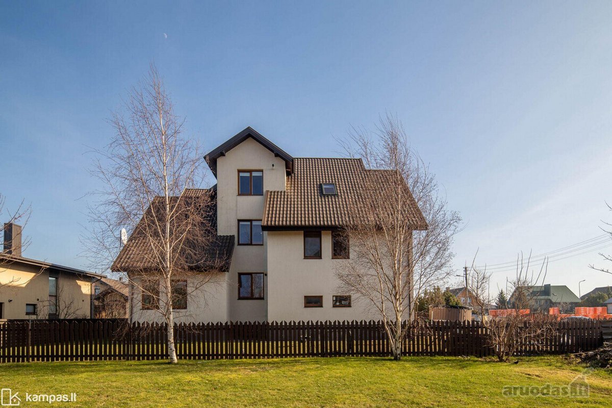 Parduodamas pilnai įrengtas 5 kambarių butas - nuotraukos Nr. 4