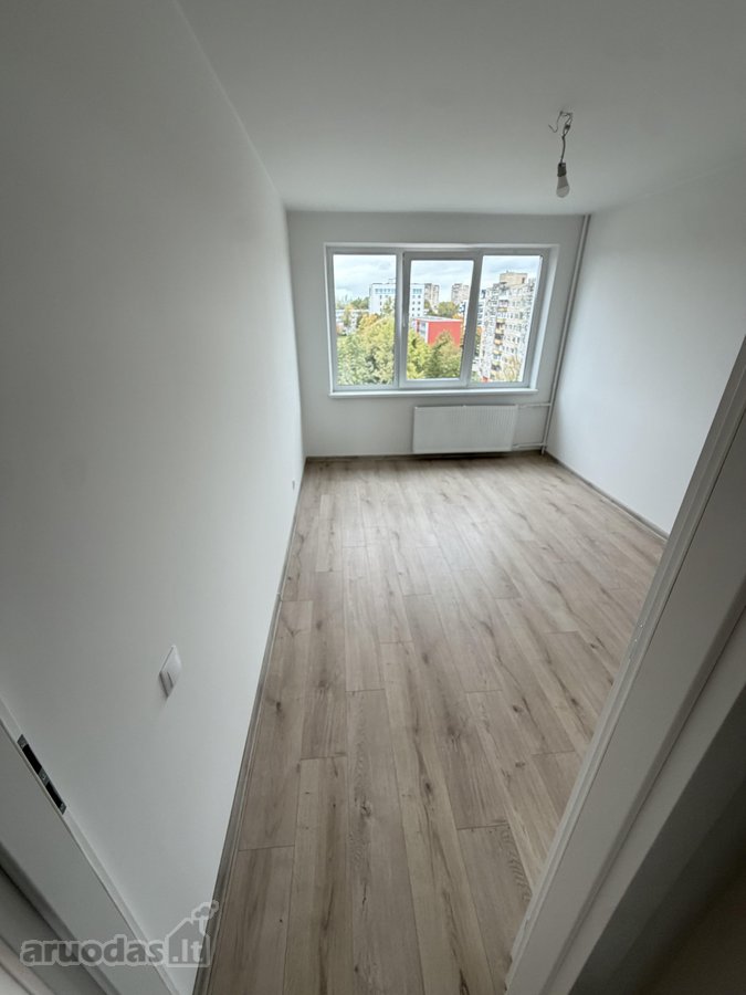 Parduodamas naujai kapitaliai suremontuotas - nuotraukos Nr. 15