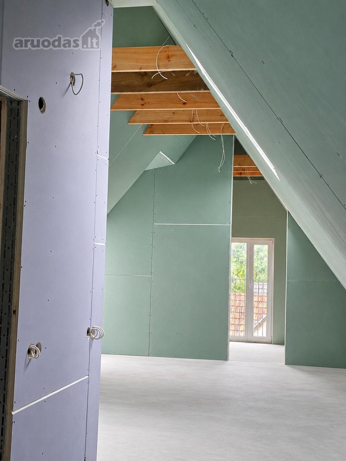Išskirtinis butas palėpėje su 3.9m aukščio - nuotraukos Nr. 4