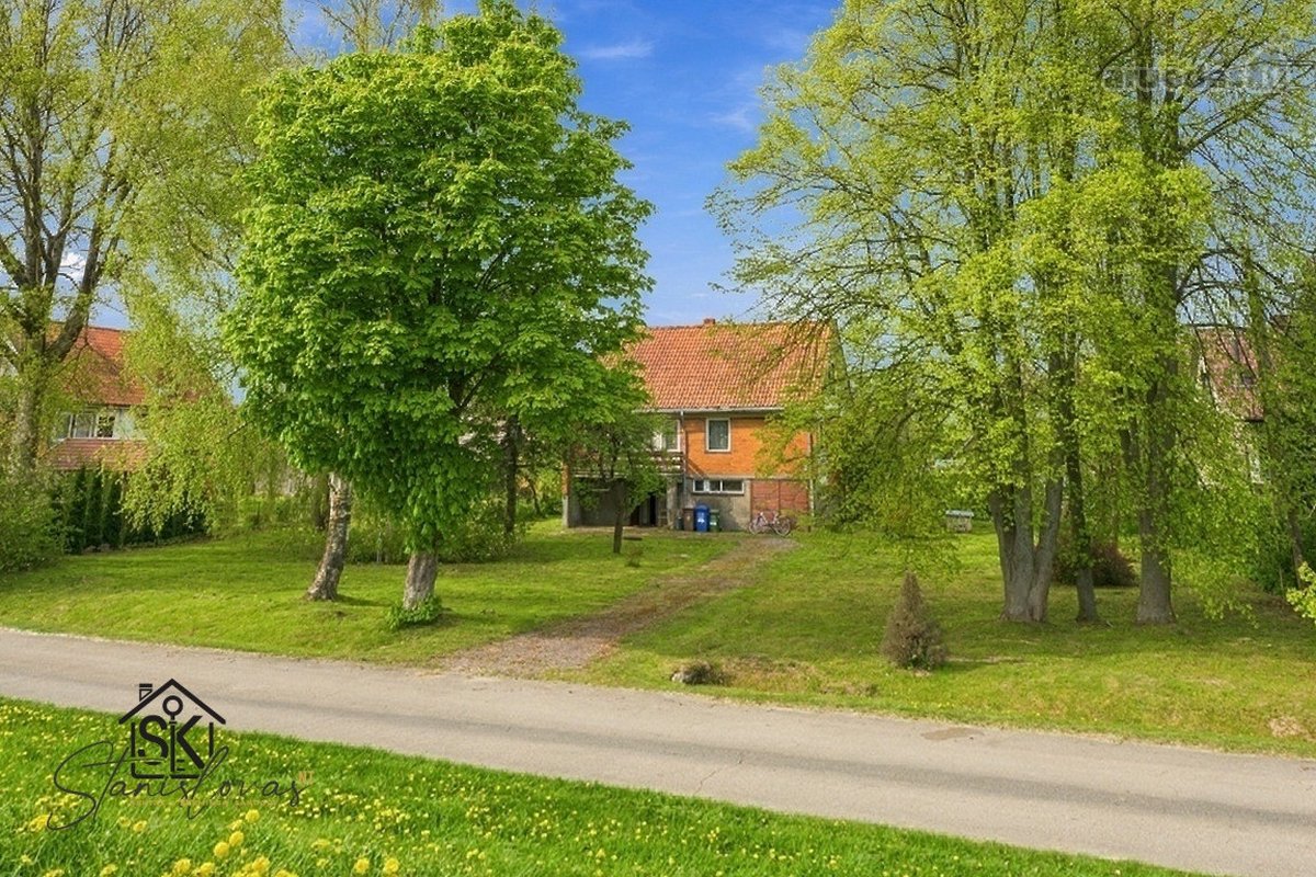 Erdvus Namas Su 16.5 A Žemės Sklypu, Sodu Ir - nuotraukos Nr. 2