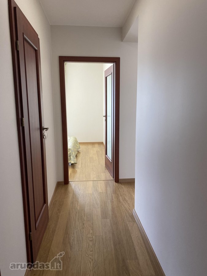 Nuomojamas tvarkingas trijų kambarių butas, - nuotraukos Nr. 8