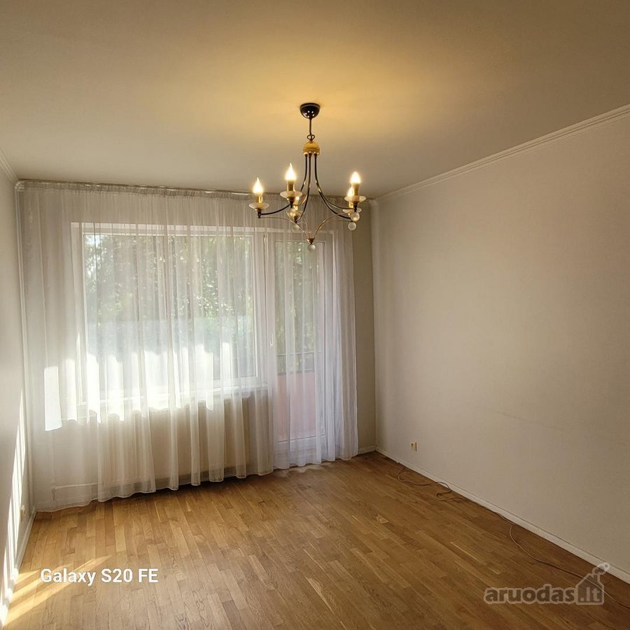Parduodamas šviesus ir šiltas 61 m² 3 - nuotraukos Nr. 4