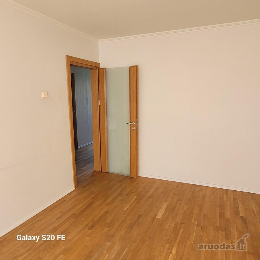 Parduodamas šviesus ir šiltas 61 m² 3 - nuotraukos Nr. 5