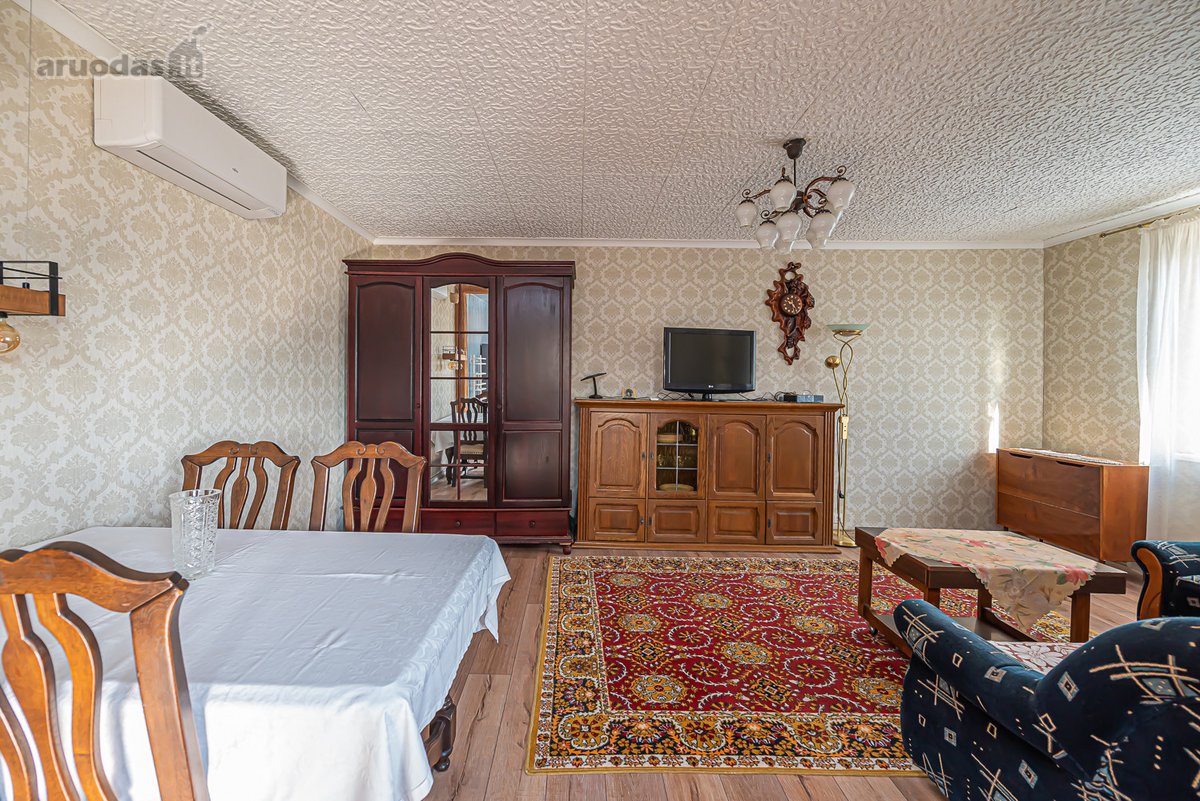 Parduodamas erdvus ir kokybiškai įrengtas - nuotraukos Nr. 40