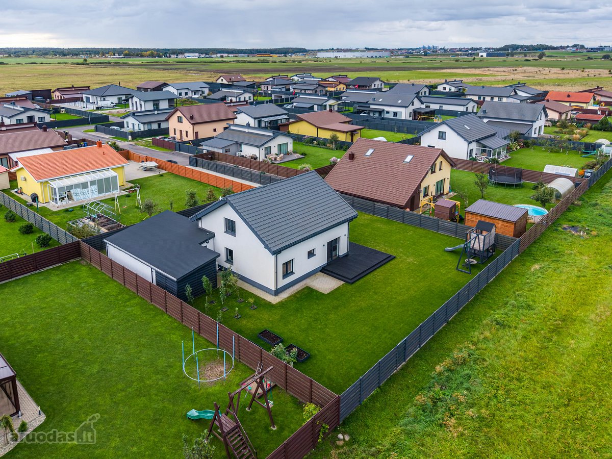 136 M² Namas Šeimai Klaipėdos Rajone – 10 Arų - nuotraukos Nr. 37