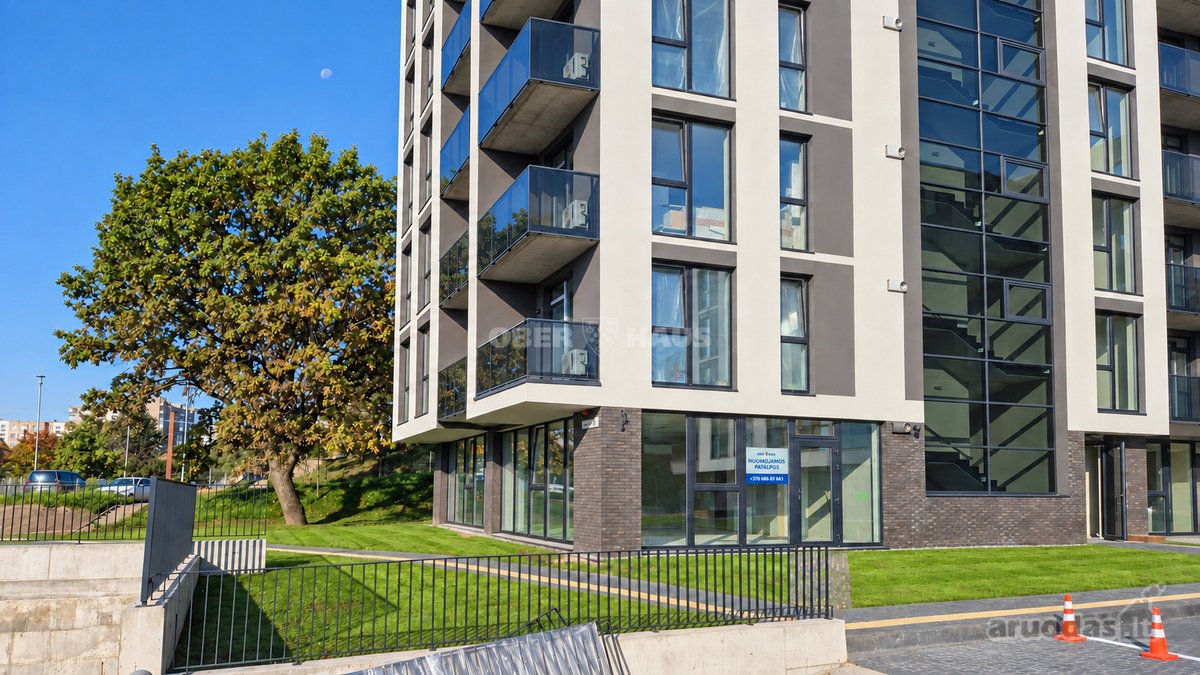 Nuomojamos 89,90 m² komercinės patalpos Rygos - nuotraukos Nr. 2