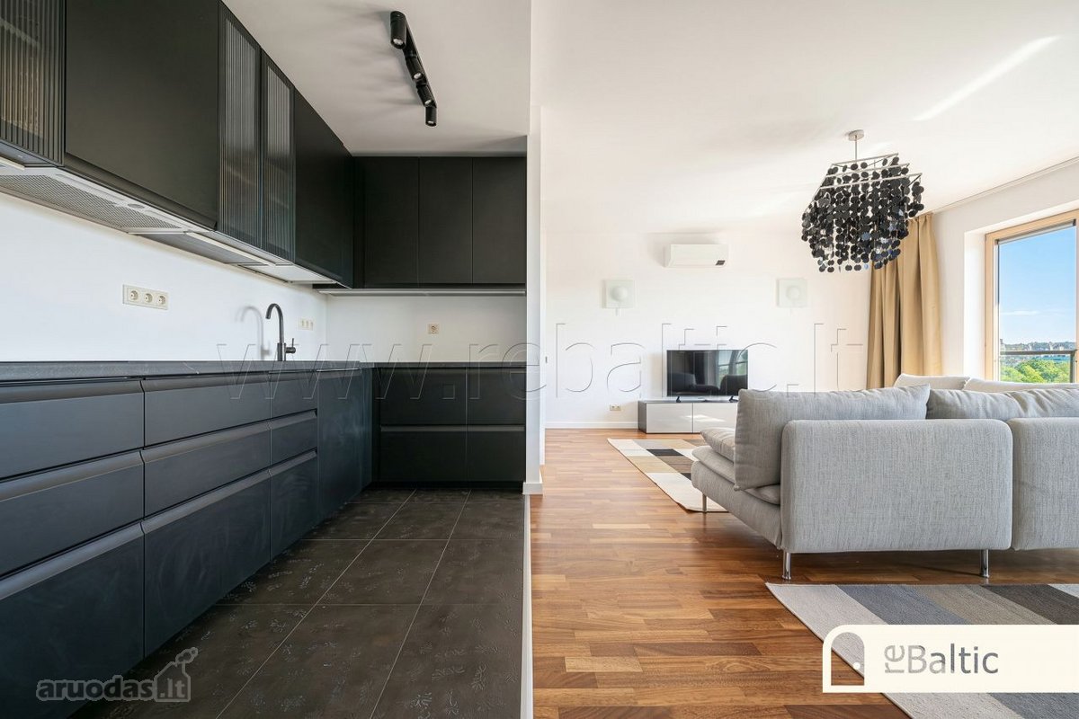 Išnuomojamas kokybiškai įrengtas 3 kambarių - nuotraukos Nr. 12