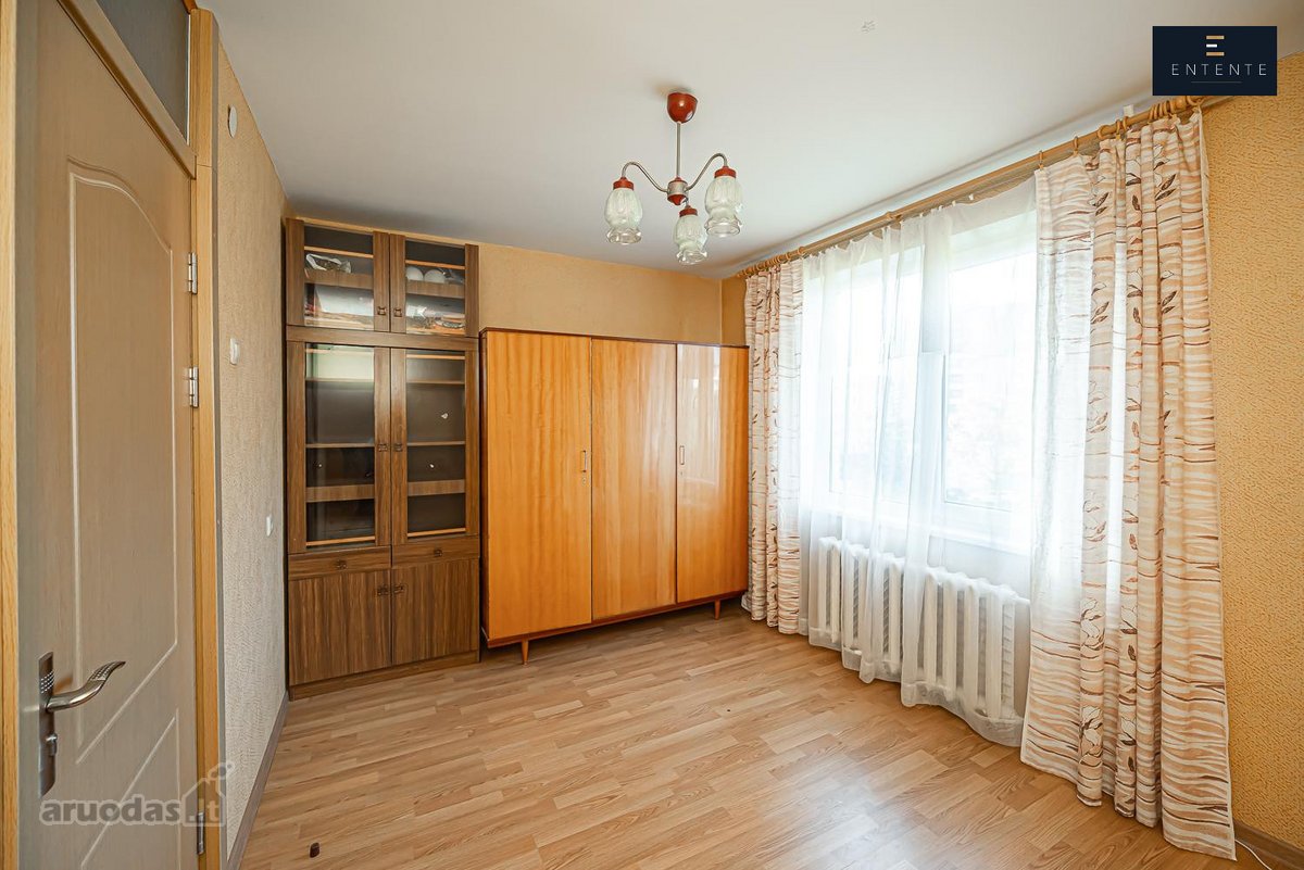 Parduodamas tvarkingas 2 kambarių butas - nuotraukos Nr. 4