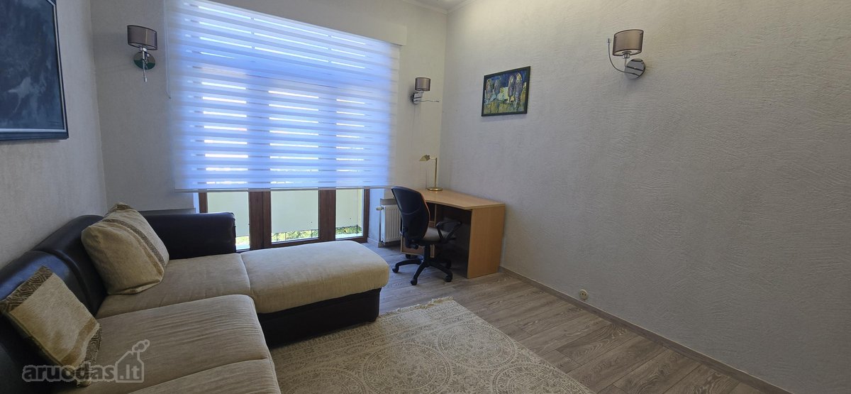 Išnuomojamas erdvus ir išskirtinis 3 kambarių - nuotraukos Nr. 14