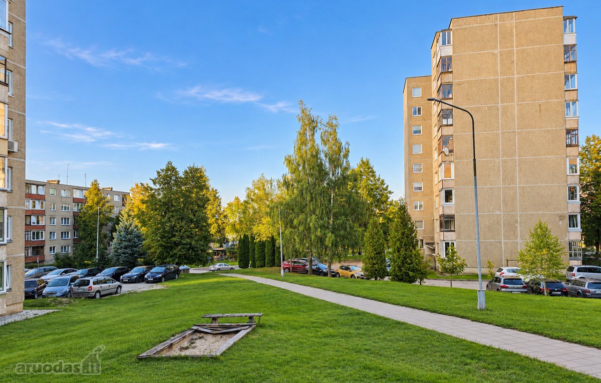 Parduodamas šviesus ir šiltas 2 kambarių - nuotraukos Nr. 18
