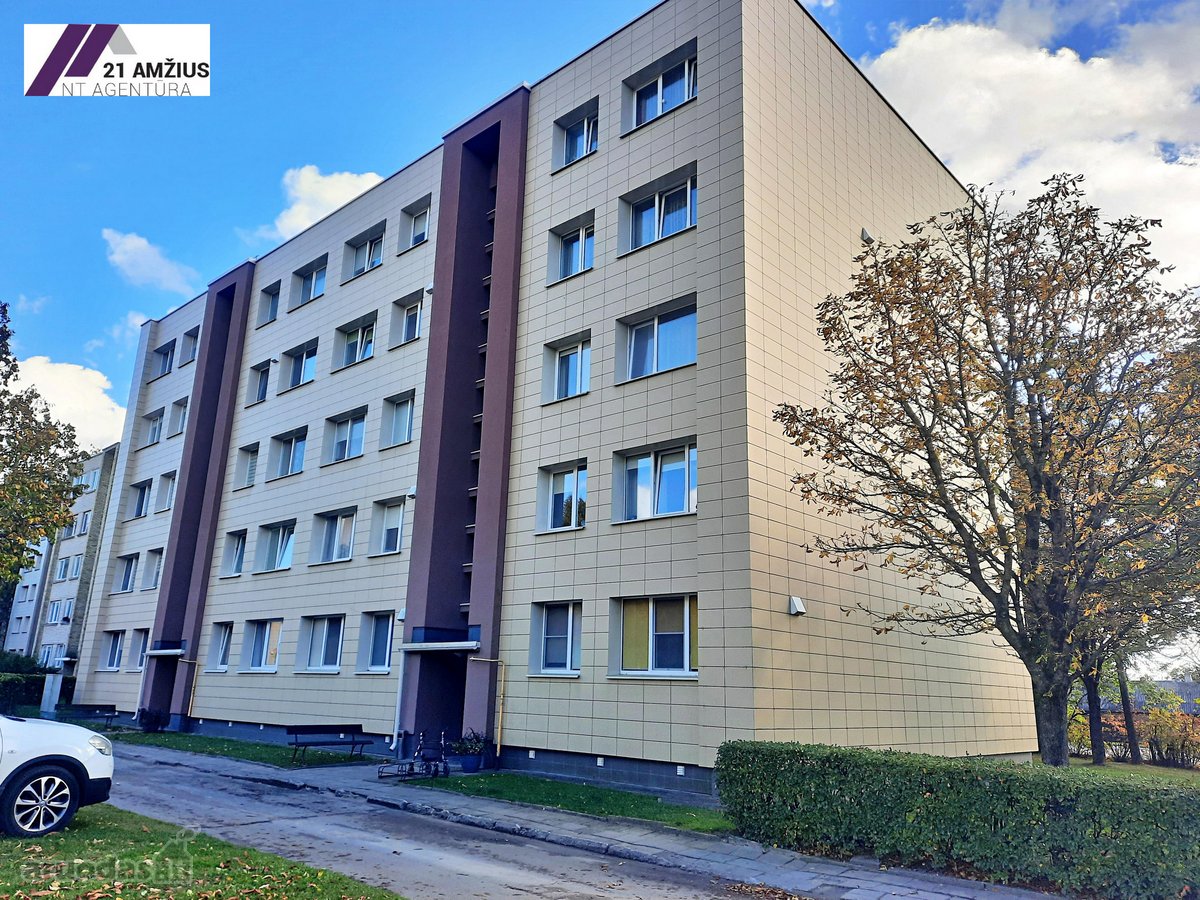 Parduodamas ekonomiškas 3 kambarių butas - nuotraukos Nr. 2