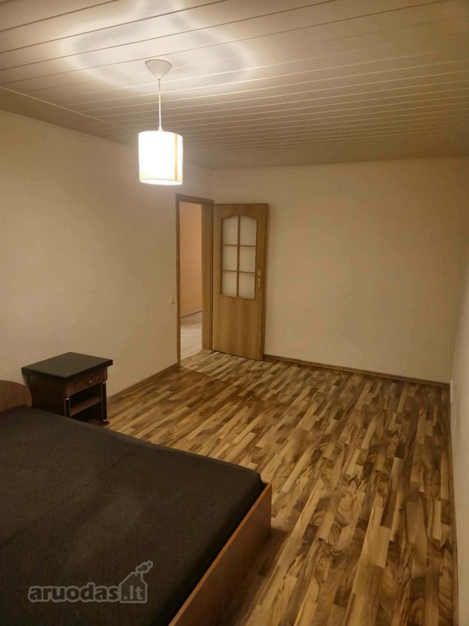 Išnuomojamas šviesus ir tvarkingas 2 kambarių - nuotraukos Nr. 3