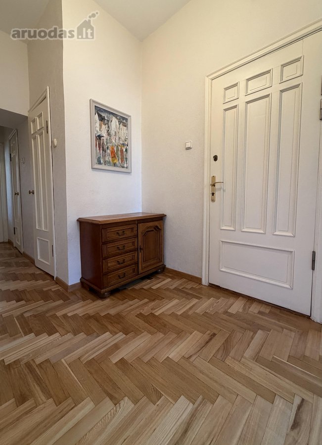 Parduodamas jaukus ir šviesus 3 kambarių - nuotraukos Nr. 7