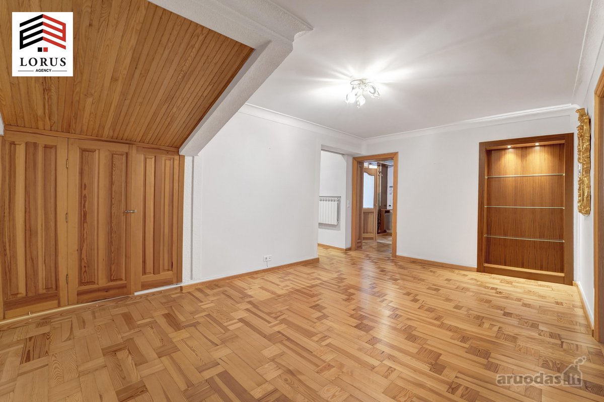 Nemenčinėje parduodamas klasikinio stiliaus - nuotraukos Nr. 19