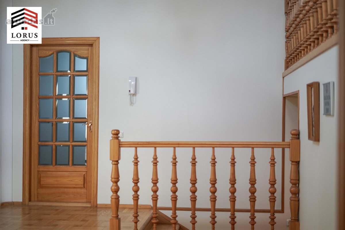 Nemenčinėje parduodamas klasikinio stiliaus - nuotraukos Nr. 42