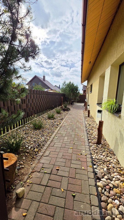 Parduodamas Namas Su Atskirą Įėjimą Turinčia - nuotraukos Nr. 25